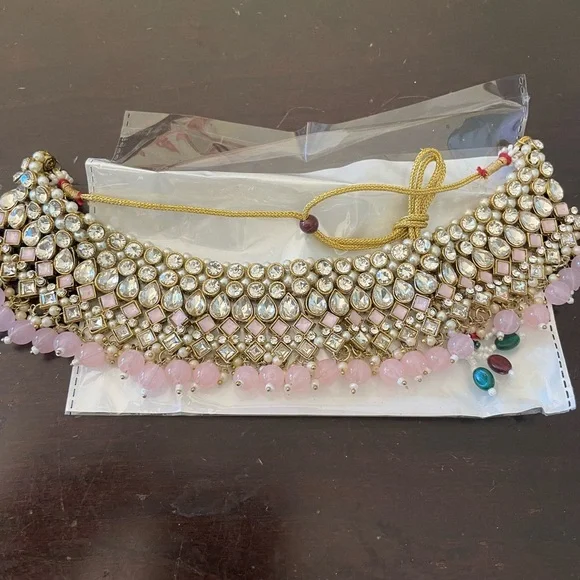 Indian Bollywood gold plated Kunda choker bridal necklace earrings jewelry set - Picture 3 of 5